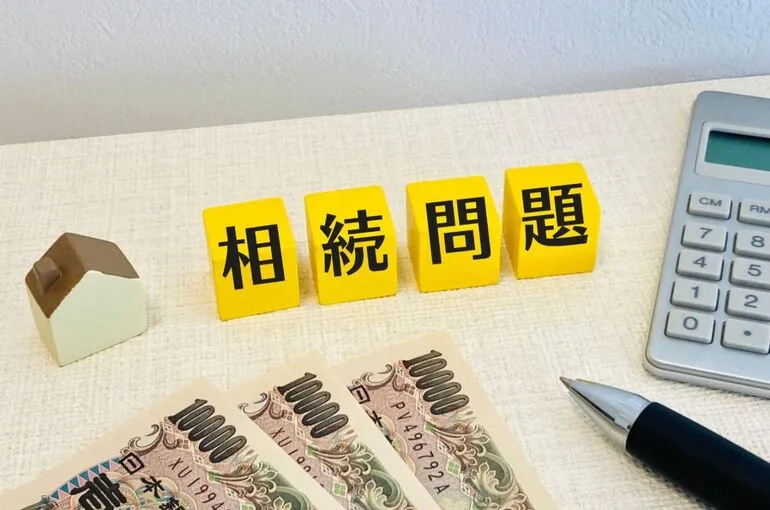 相続の時に未登記の建物は放置NG？登記義務化と必要手続きを解説